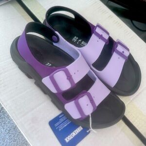 S O L D Girls Birkenstock Mogami Sandals